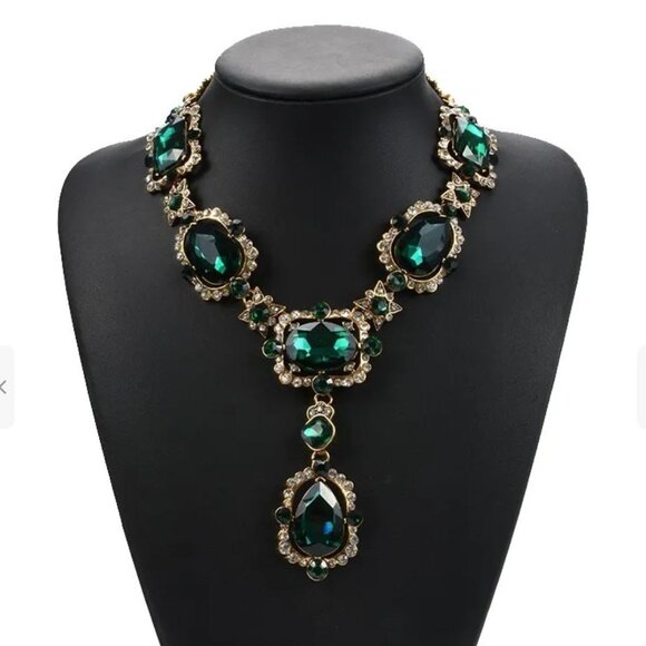 unbranded Jewelry - Statement Necklace Big Emerald Green Rhinestones Bling Gold Tone